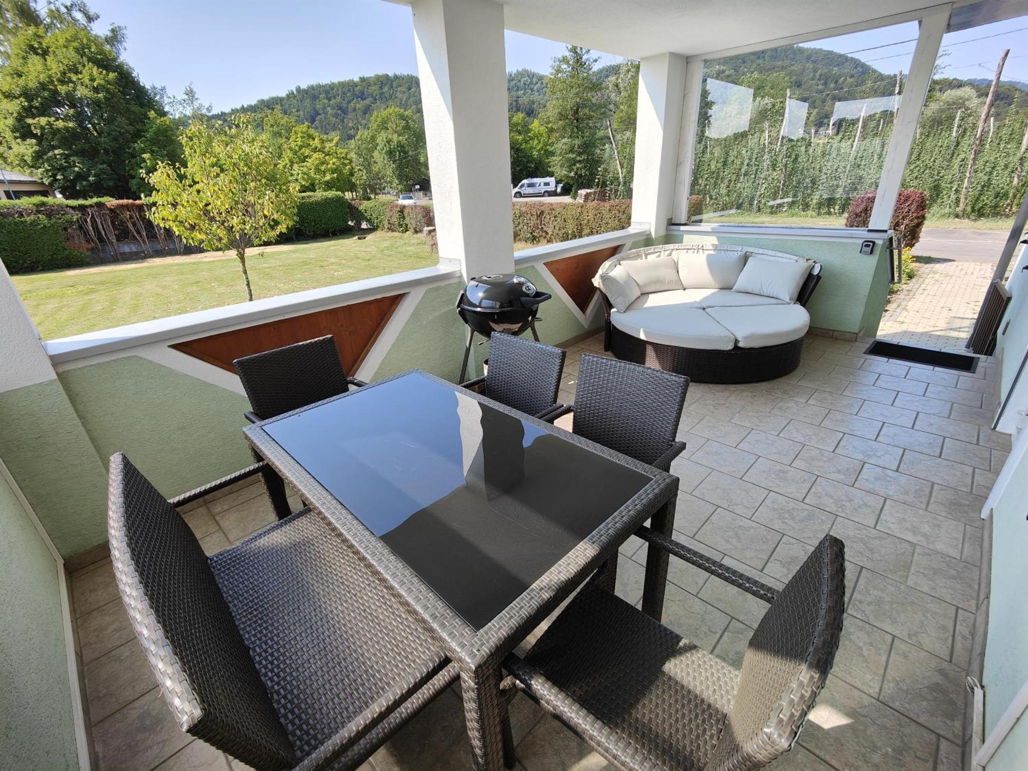 Ferienwohnung Am Freibad ลอยช์ชาค ภายนอก รูปภาพ